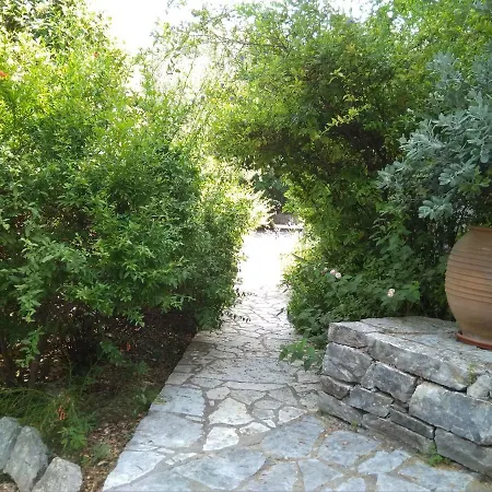 Hébergement de vacances Kalivaki Stone *